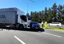 Panamericana: choque múltiple entre dos camiones y tres autos dejó una mujer herida
