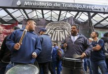 A seis meses del cierre de FATE, el gremio convocó a una movilización a Plaza de Mayo