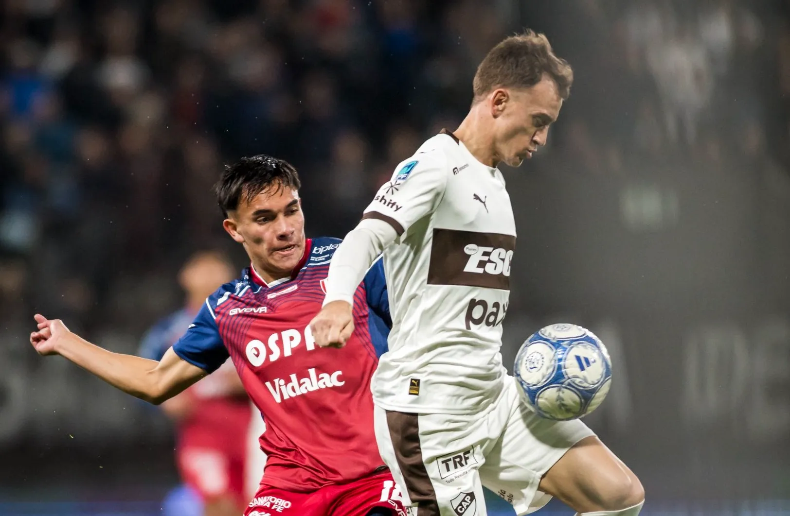 Platense reaccionó a tiempo y rescató un empate ante Unión en el debut del torneo