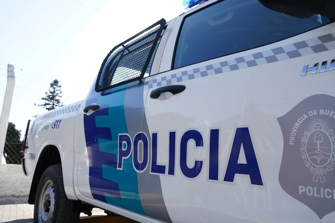Una mujer recibió un disparo en la cabeza en Pilar y detuvieron a su expareja que quiso suicidarse