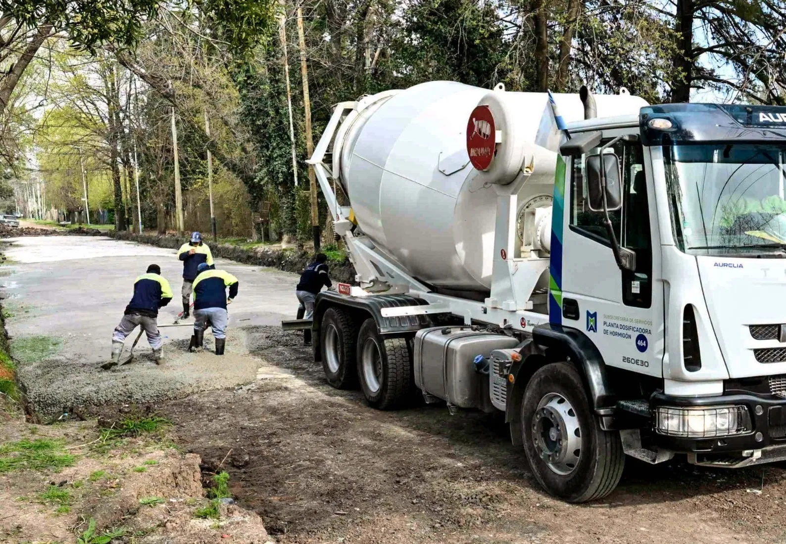 Avanzan con la pavimentación de calles en Tortuguitas, Grand Bourg y Villa de Mayo