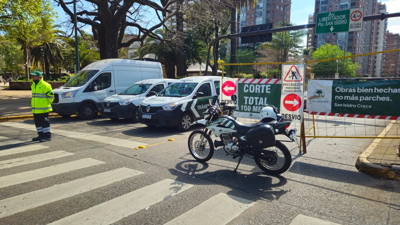 Cortaron el tránsito en el túnel de Roque Sáenz Peña en San Isidro por trabajos de repavimentación: cuánto tiempo estará cerrado