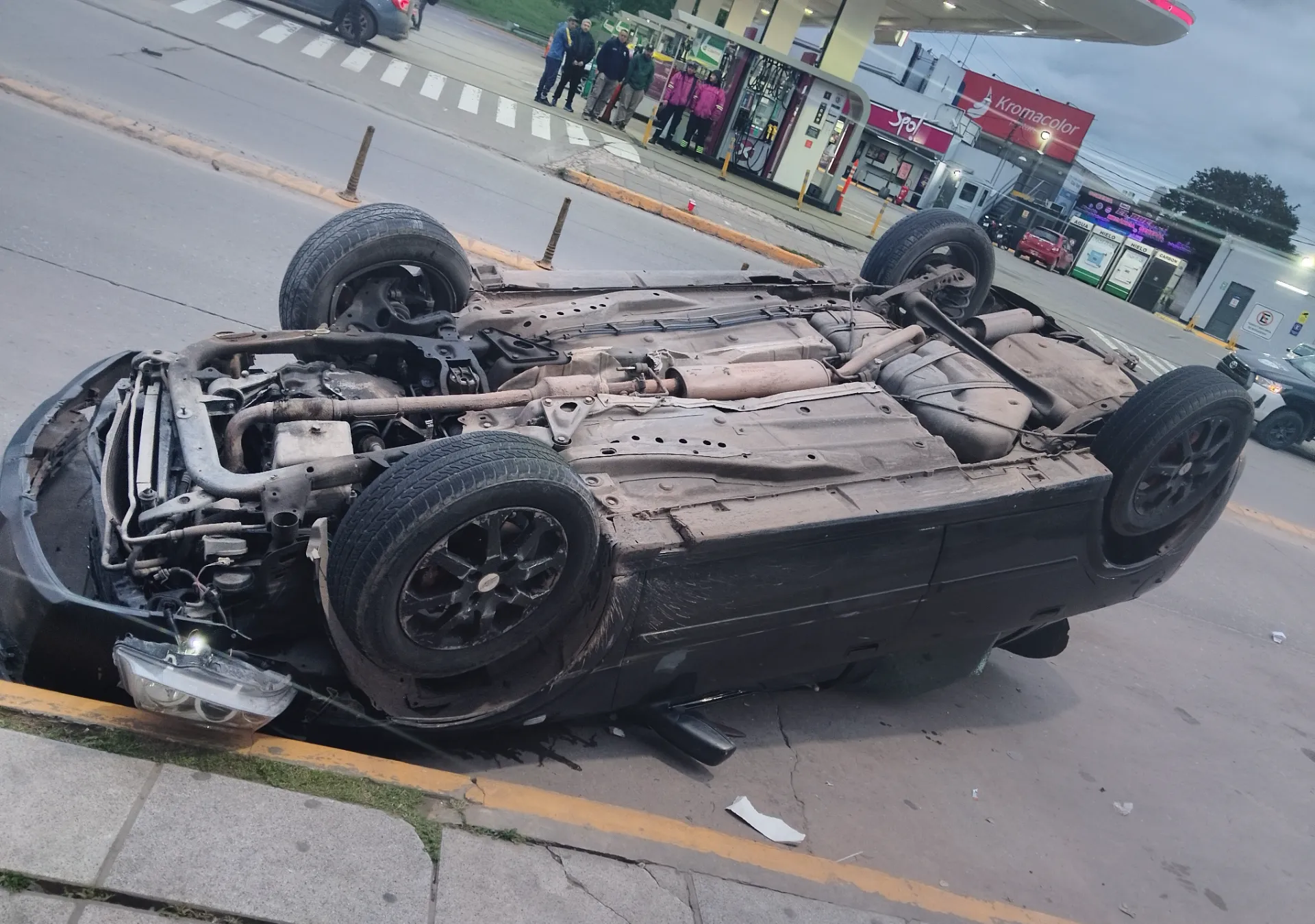 Trágico vuelco en Escobar: murió un hombre de 36 años y dos mujeres resultaron heridas